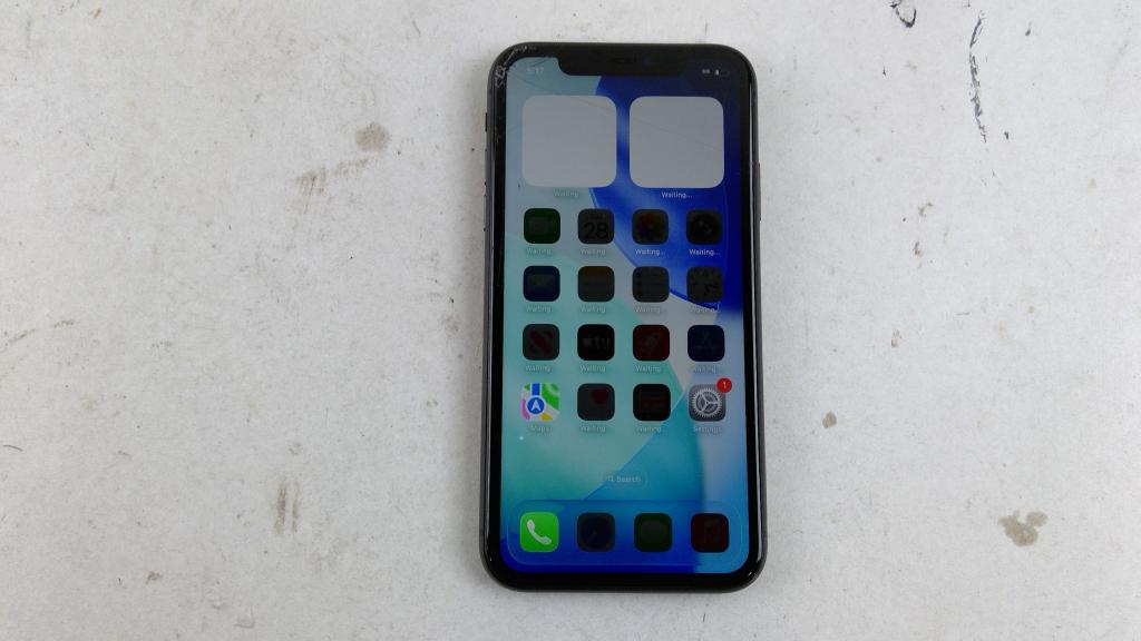 Apple IPhone 11, 64 GB, Carrier Unknown