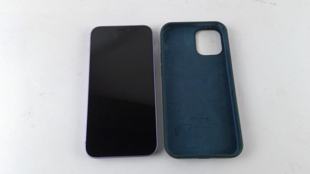 Apple IPhone 12 Mini, 64GB Carrier Unknown