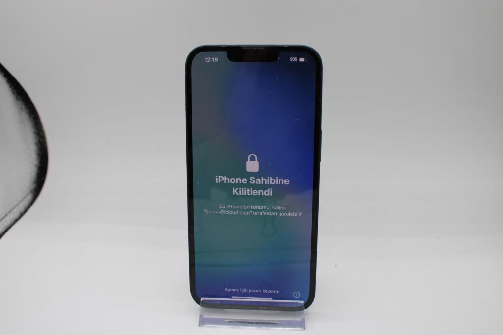 Apple IPhone 13, 128GB, Unknown Carrier, Locked To Owner - SOLD FOR PARTS ONLY