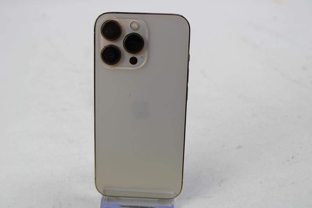 Apple IPhone 13 Pro, 1Tb, Unknown Carrier, Locked To Owner - SOLD FOR PARTS ONLY