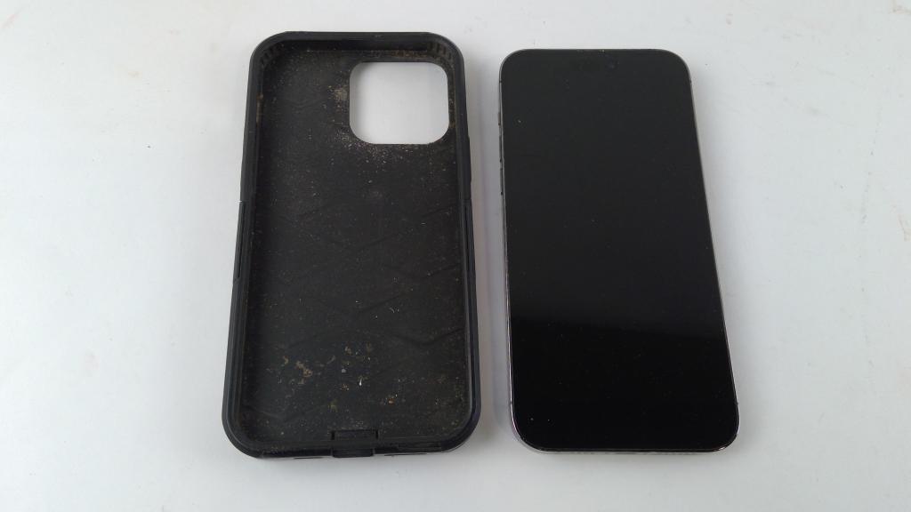 Apple IPhone 14 Pro Max Activation Locked, Sold For Parts