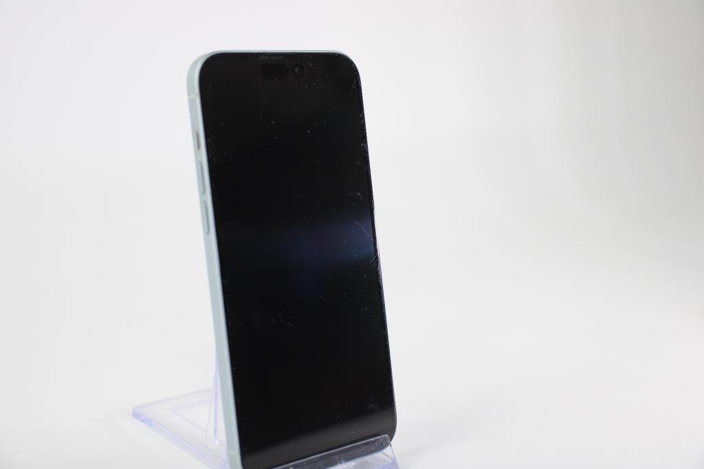 Apple IPhone 15 Plus, 128 GB, Unknown Carrier, Locked To Owner - SOLD FOR PARTS ONLY