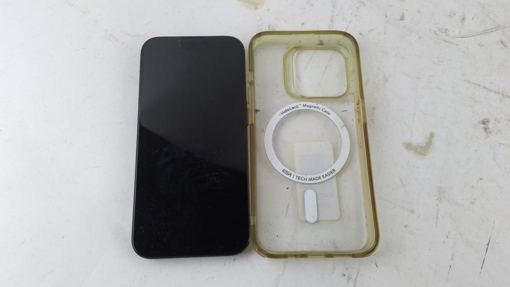 Apple IPhone 15 Pro Activation Locked, Sold For Parts
