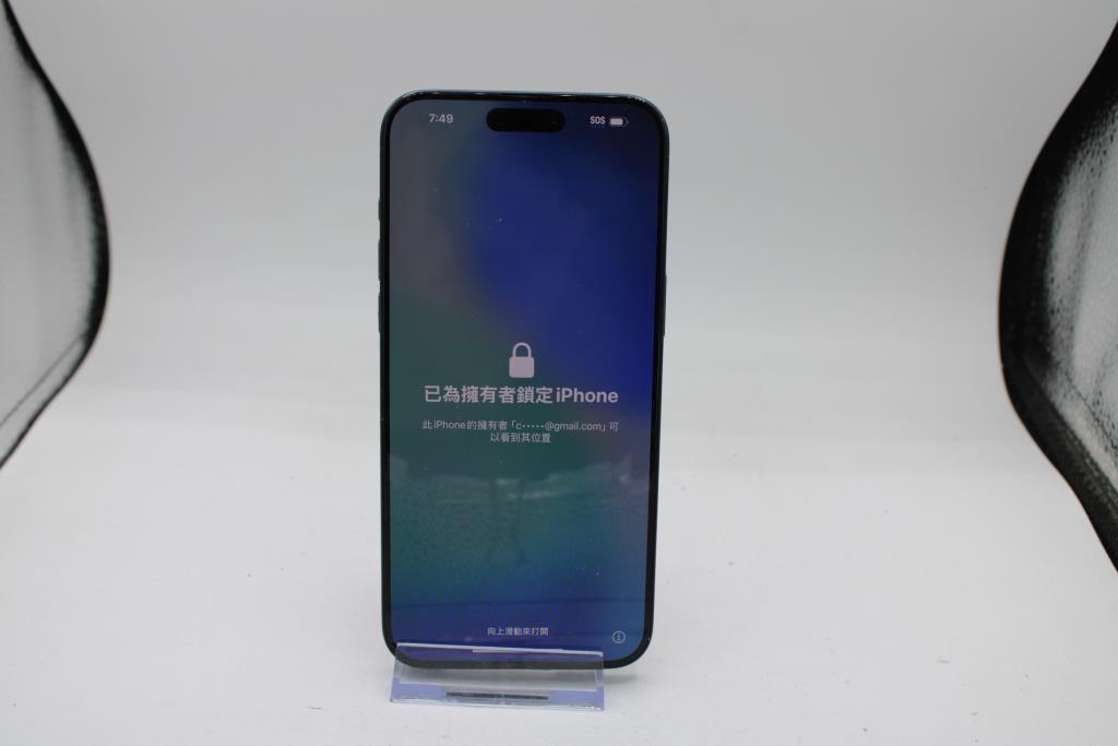 Apple IPhone 15 Pro Max, 256 GB, Unknown Carrier, Locked To Owner - SOLD FOR PARTS ONLY