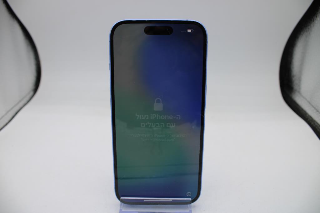 Apple IPhone 16, 128 GB, Unknown Carrier, Locked To Owner - SOLD FOR PARTS ONLY