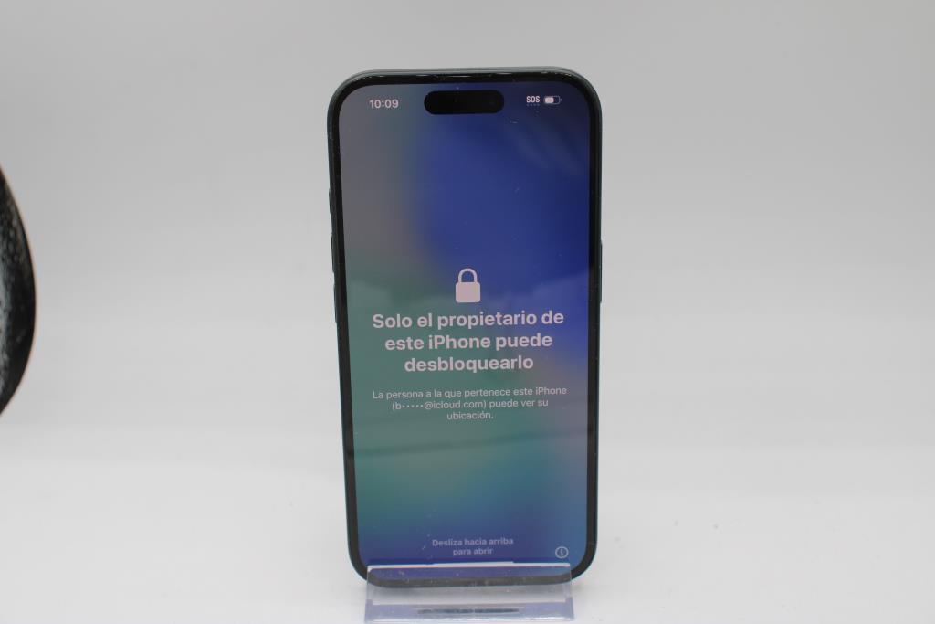 Apple IPhone 16, 128GB, Unknown Carrier, Locked To Owner - SOLD FOR PARTS ONLY