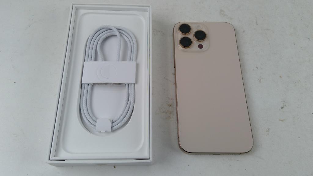 Apple IPhone 16 Pro Max, 256 GB, Carrier Unknown