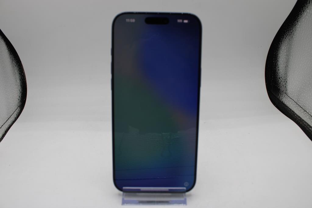 Apple IPhone 17 Pro Max, 1TB, Unknown Carrier, Locked To Owner - SOLD FOR PARTS ONLY