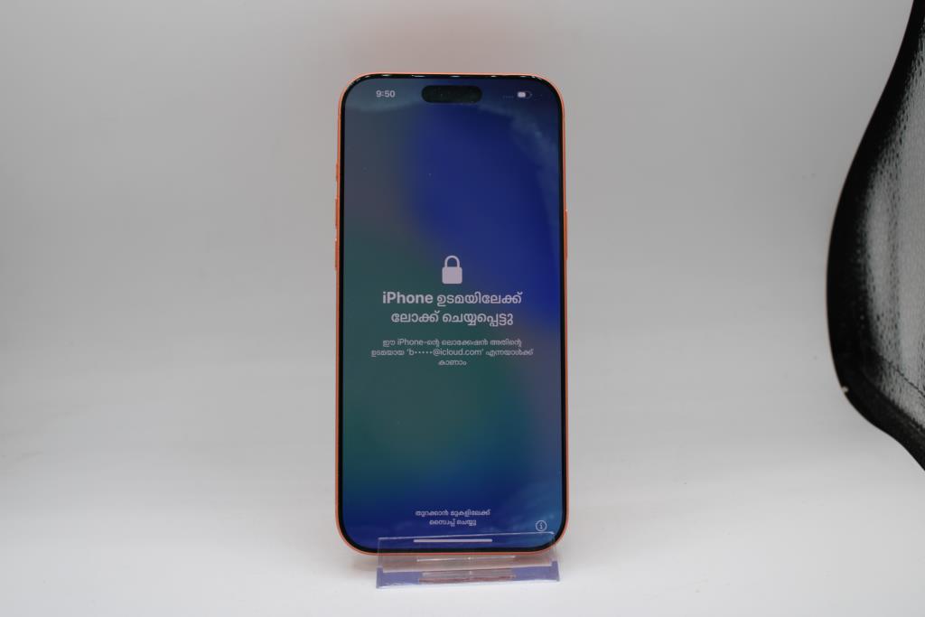 Apple IPhone 17 Pro Max, 256 GB, Unknown Carrier, Locked To Owner - SOLD FOR PARTS ONLY