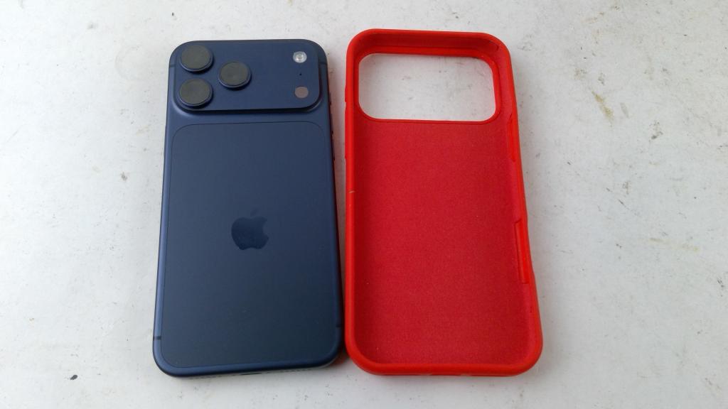 Apple IPhone 17 Pro Max, Activation Locked, Sold For Parts