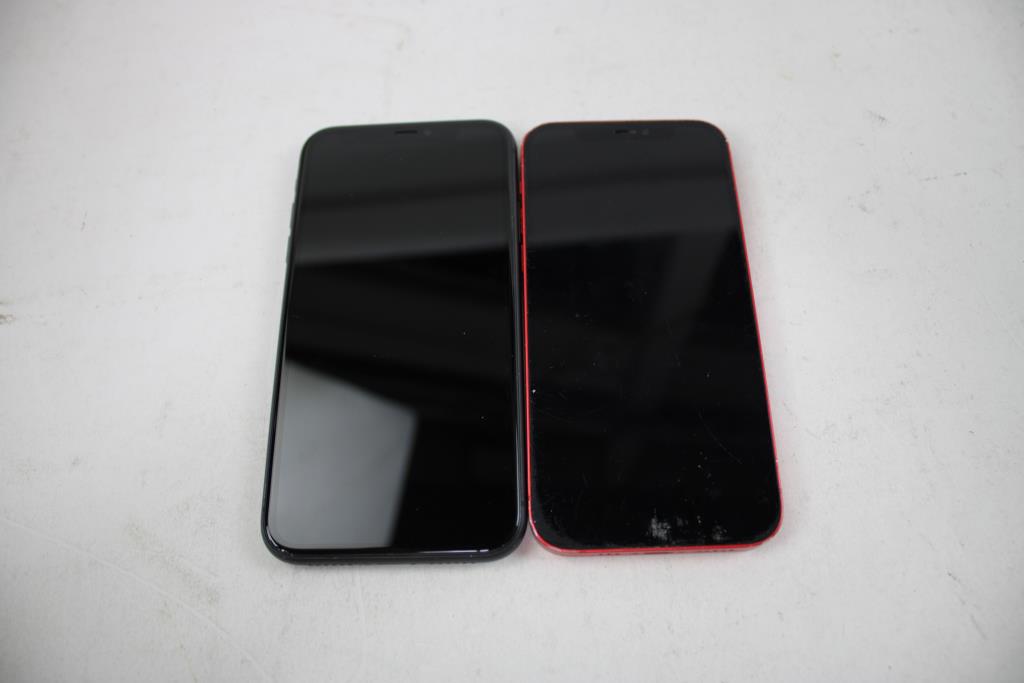 Apple IPhone Lot, 2 Pieces  Sold For Parts