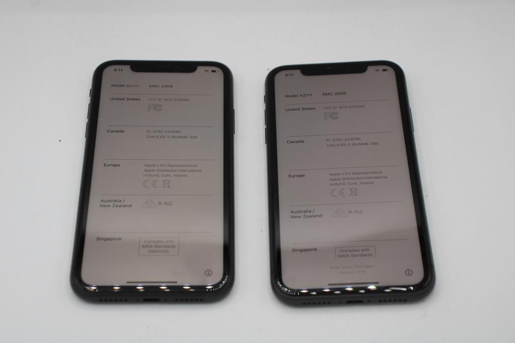 Apple IPhone Lot, 2 Pieces  Sold For Parts