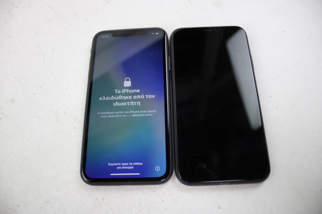 Apple IPhone Lot, 2 Pieces, Sold For Parts
