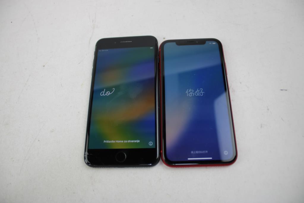 Apple IPhone Lot, 2 Pieces  Sold For Parts