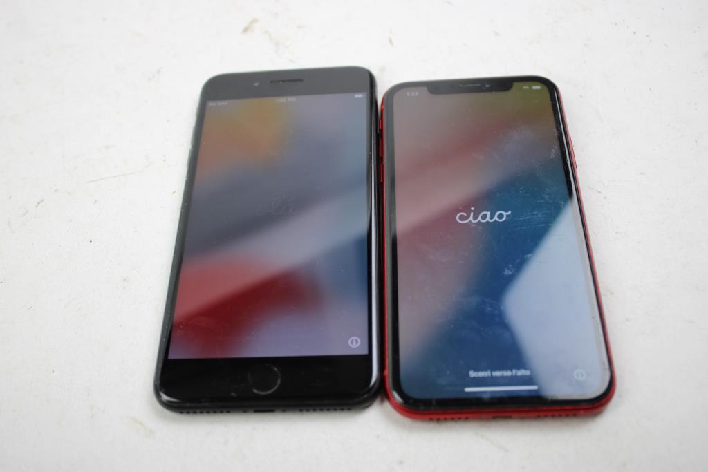 Apple IPhone Lot, 2 Pieces  Sold For Parts