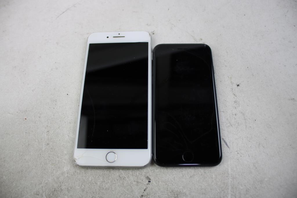 Apple IPhone Lot, 2 Pieces  Sold For Parts