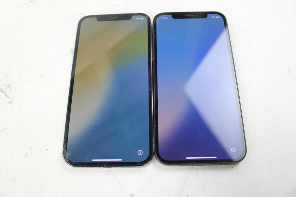 Apple IPhone Lot, 2 Pieces  Sold For Parts