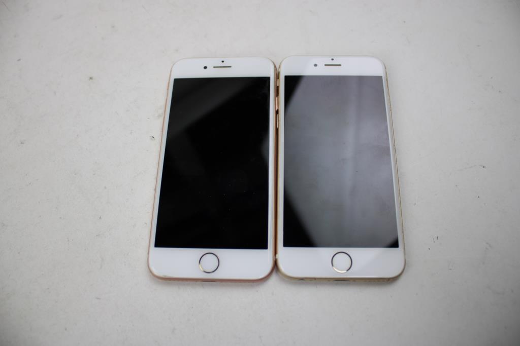 Apple IPhone Lot, 2 Pieces  Sold For Parts