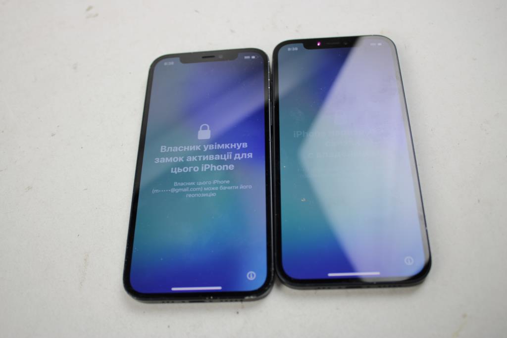 Apple IPhone Lot, 2 Pieces  Sold For Parts