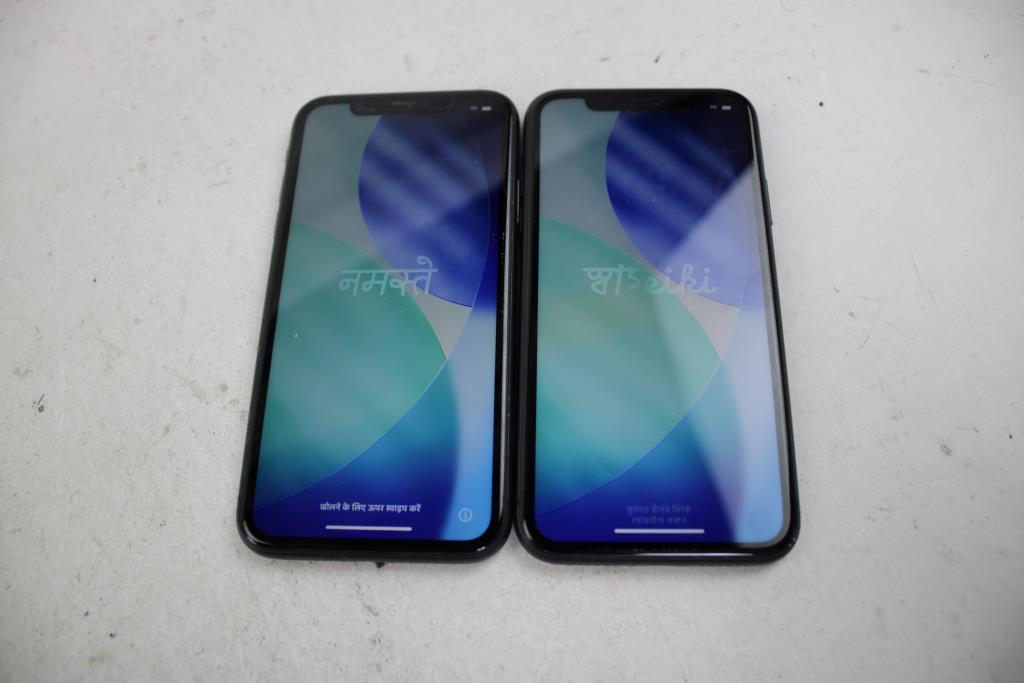Apple IPhone Lot, 2 Pieces  Sold For Parts