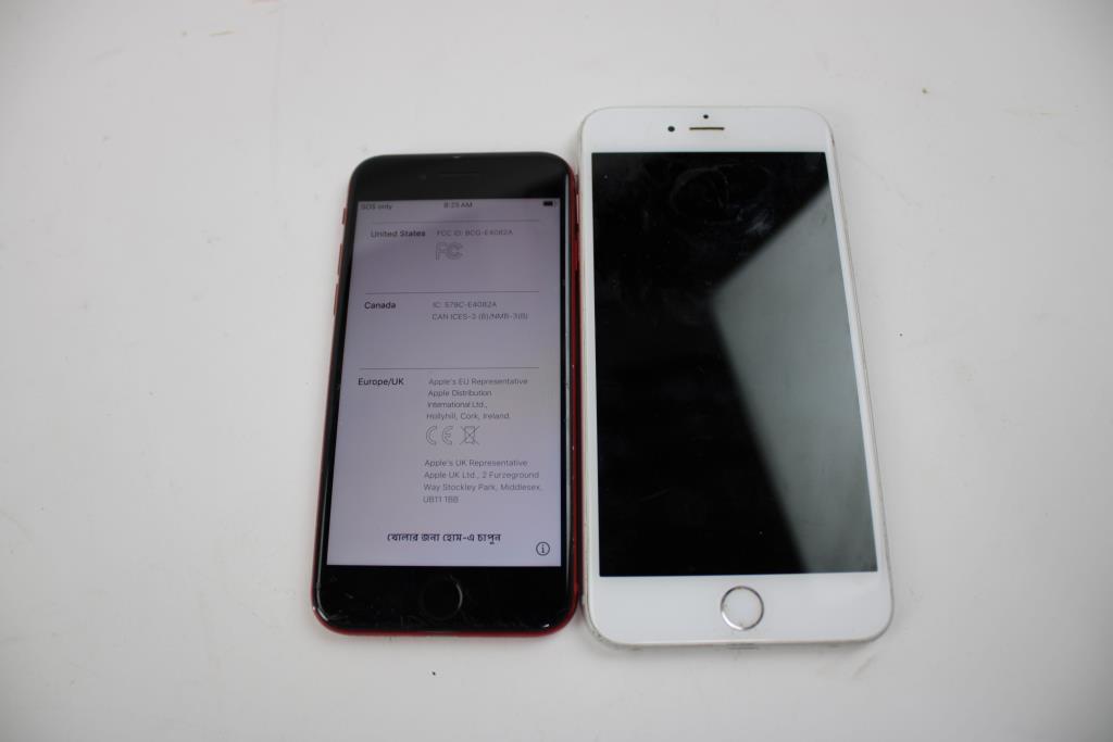 Apple IPhone Lot, 2 Pieces, Sold For Parts