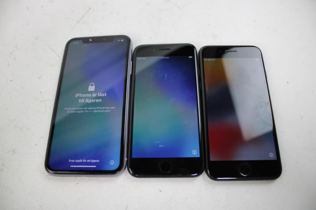Apple IPhone Lot, 3 Pieces, Sold For Parts