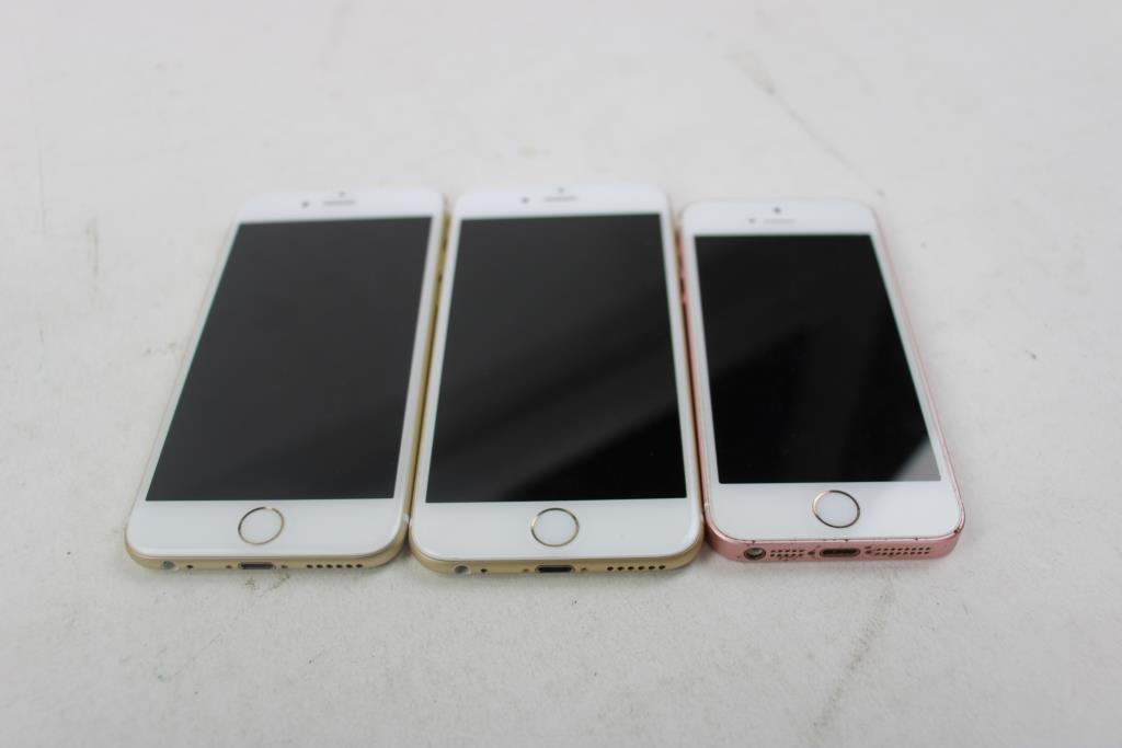 Apple IPhone Lot, 3 Pieces  Sold For Parts