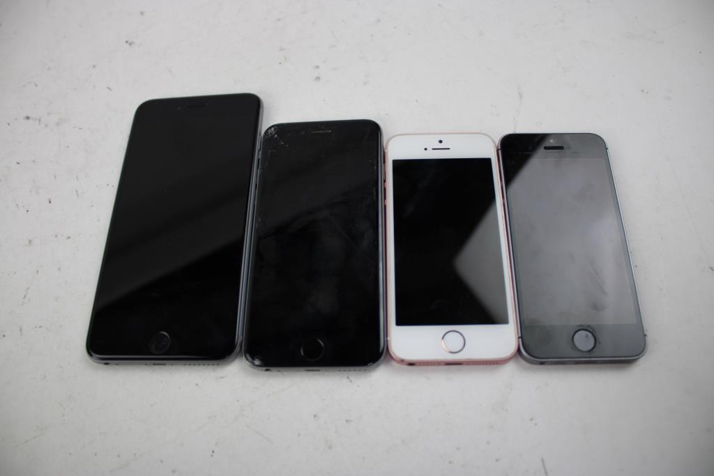 Apple IPhone Lot, 4 Pieces  Sold For Parts