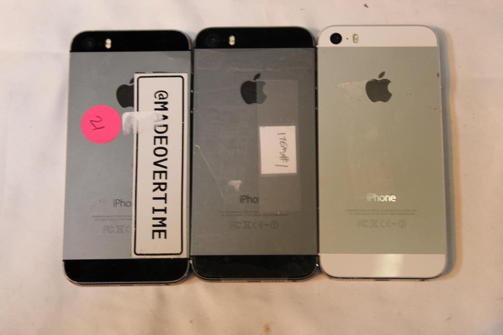 Apple Iphones Cell Phone Lot, 3 Pieces, Sold For Parts | Property Room