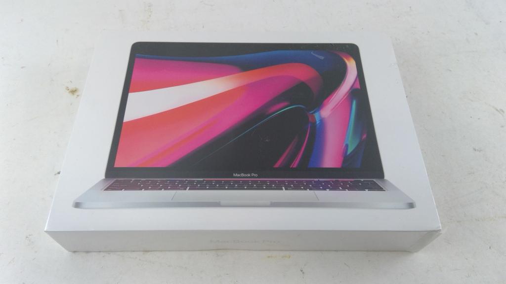 Apple Macbook Pro 13"