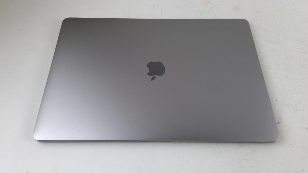 Apple Macbook Pro