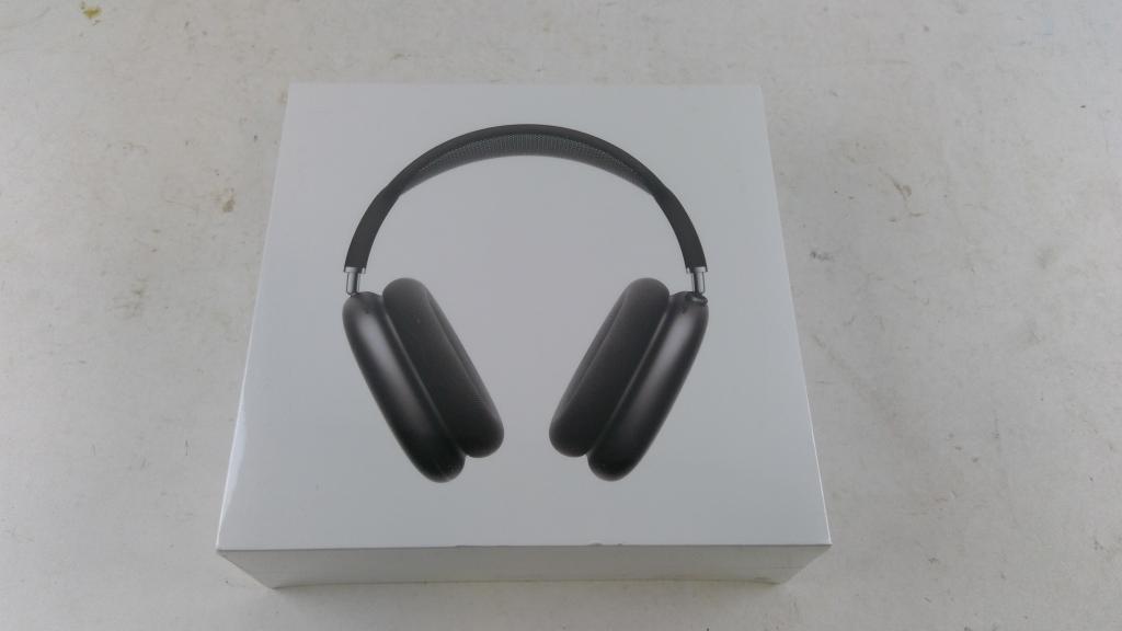 Apple Airpods Max Headphones With Smart Case, New
