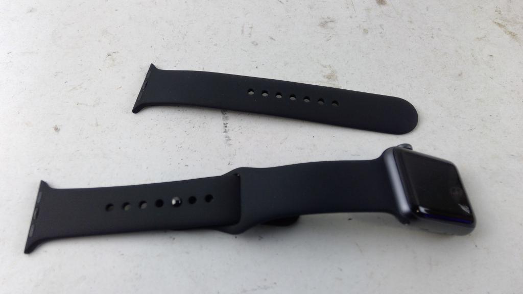 Apple Watch Series 3 Sold For Parts