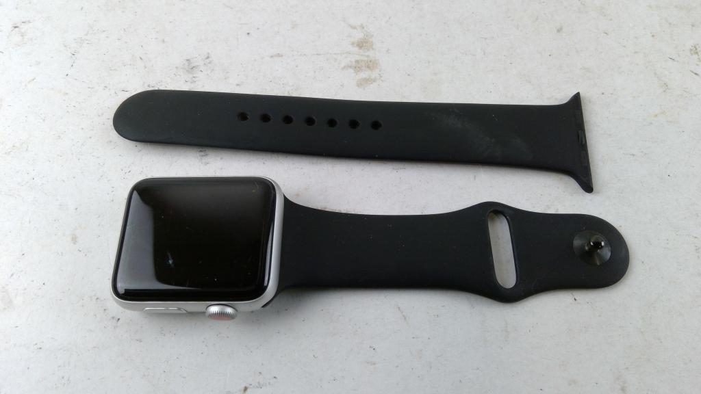 Apple Watch Series 3 Sold For Parts
