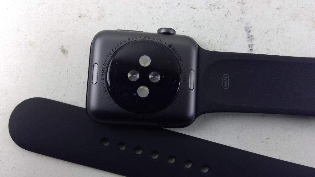 Apple Watch Series 3 Sold For Parts