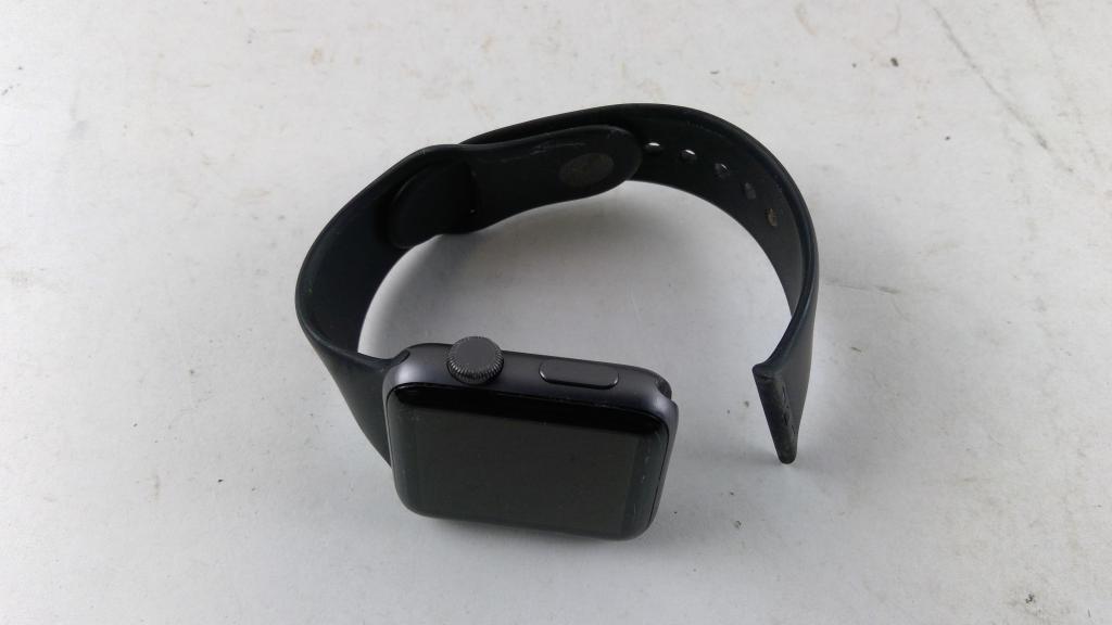 Apple Watch Series 3 Sold For Parts