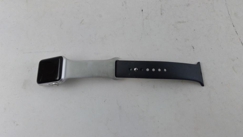 Apple Watch Series 3 Sold For Parts