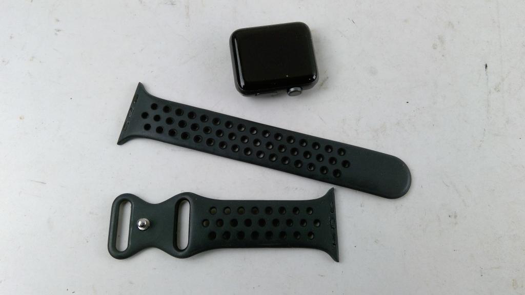 Apple Watch Series 3 Sold For Parts