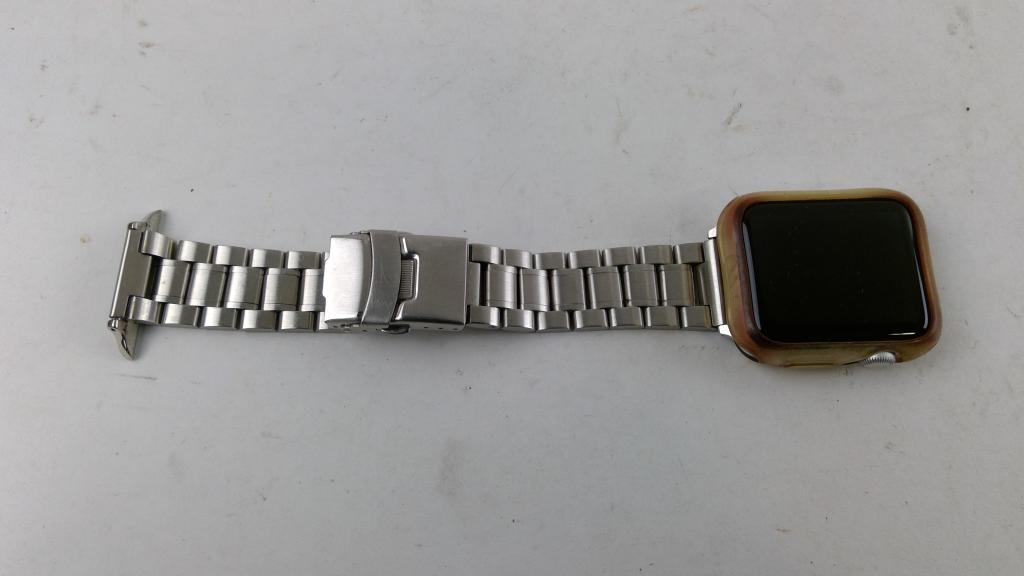 Apple Watch Series 3 Sold For Parts