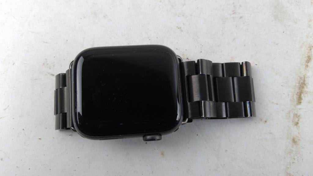 Apple Watch Series 4 Sold For Parts