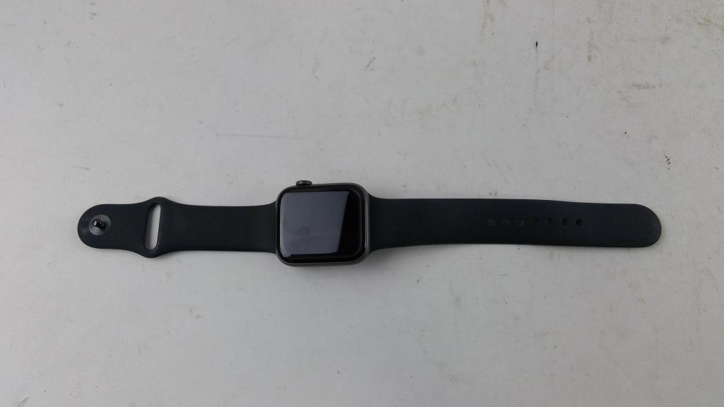 Apple Watch Series 4 Sold For Parts