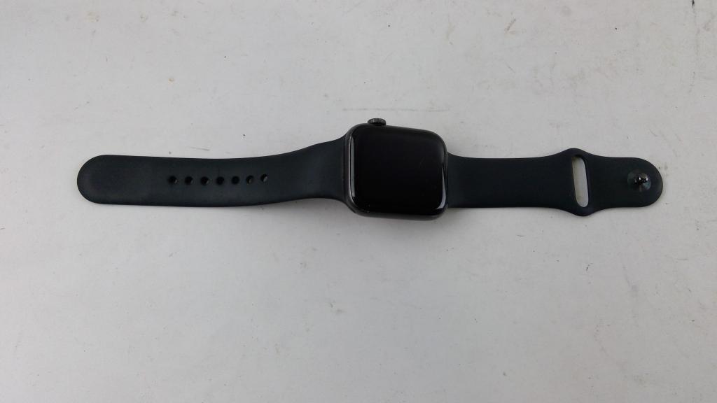 Apple Watch Series 4 Sold For Parts
