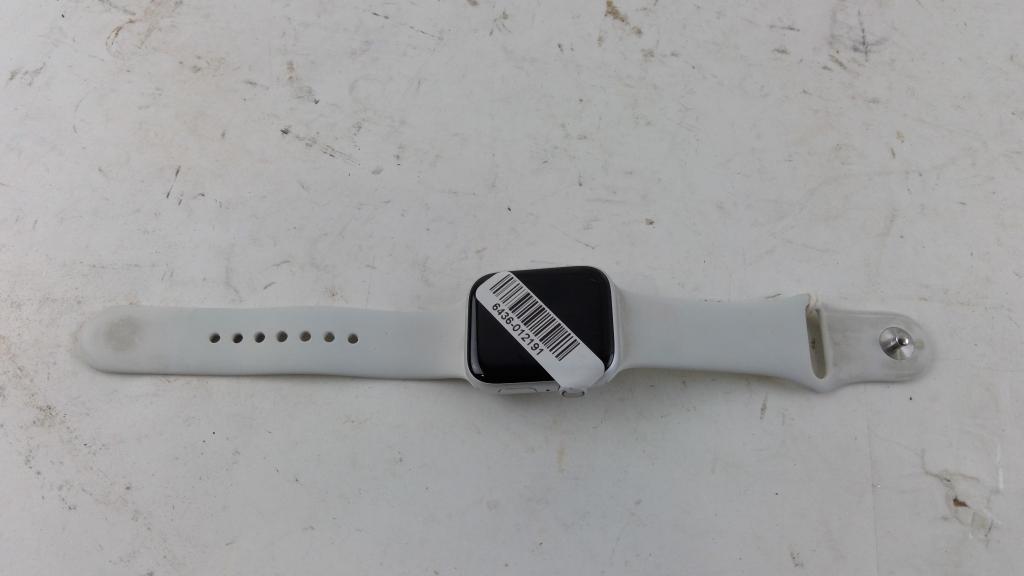 Apple Watch Series 4 Sold For Parts
