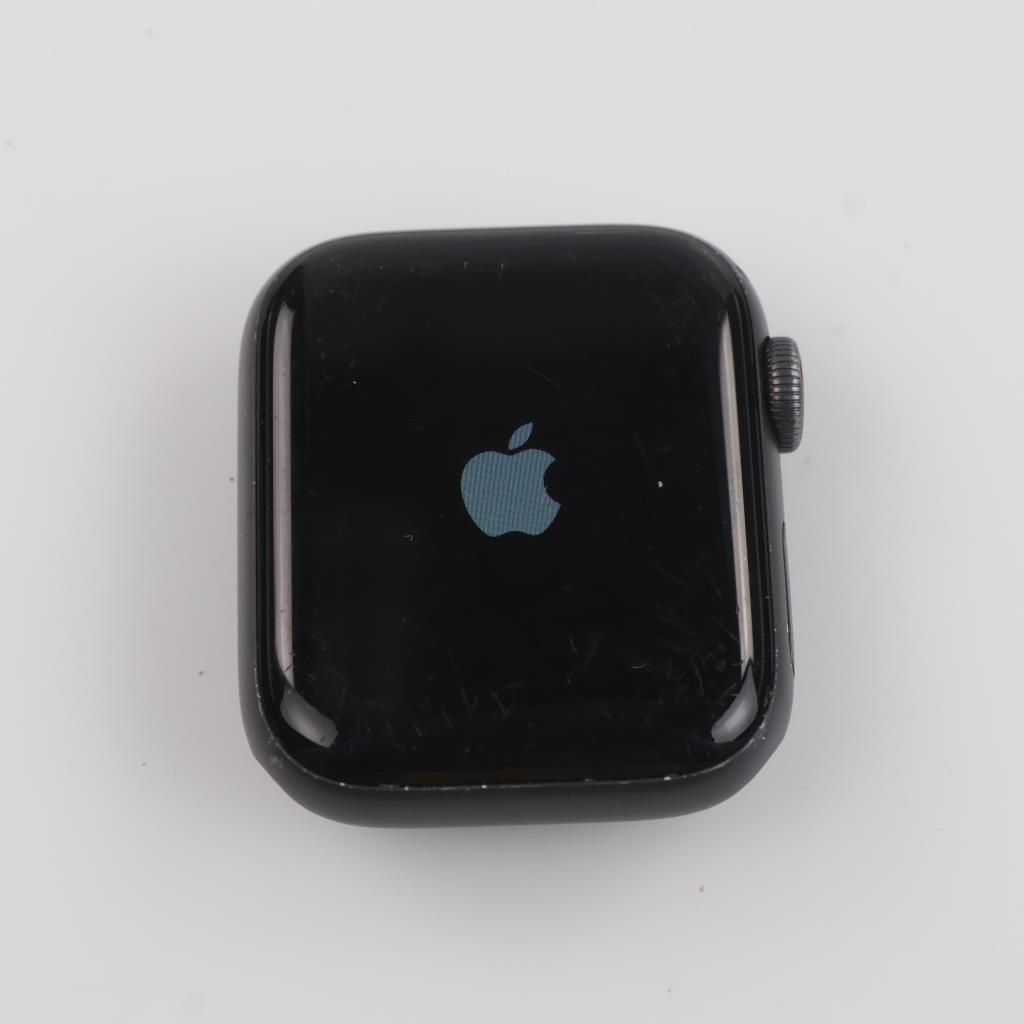 Apple Watch Series 4 Sold For Parts