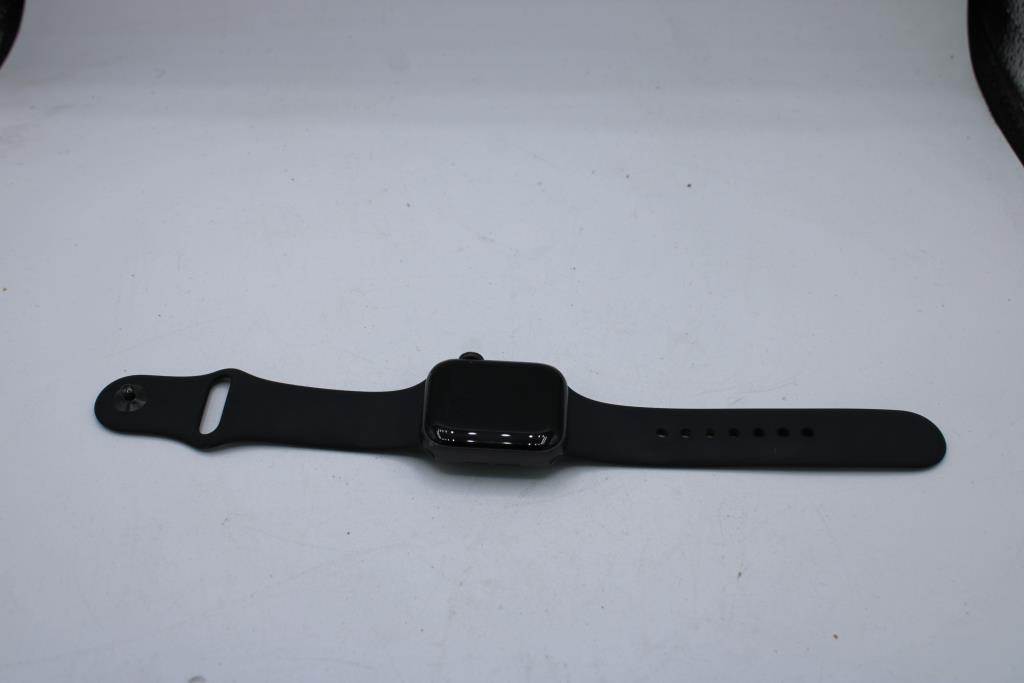 Apple Watch Series 5 (LTE + GPS), 40mm Aluminun Case, Band (S/M) - Locked To Owner - SOLD FOR PARTS ONLY