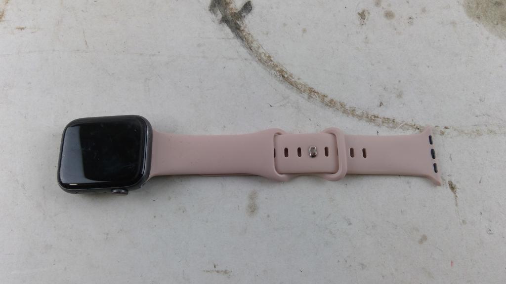 Apple Watch Series 5 Sold For Parts