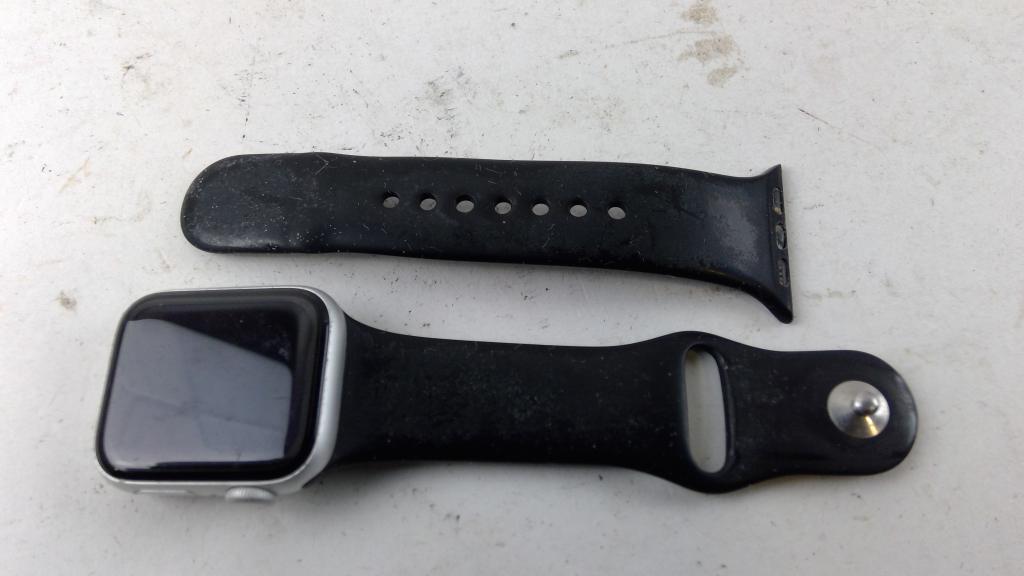 Apple Watch Series 5 Sold For Parts