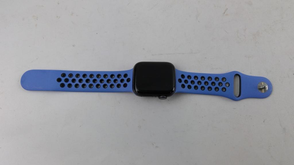 Apple Watch Series 5 Sold For Parts