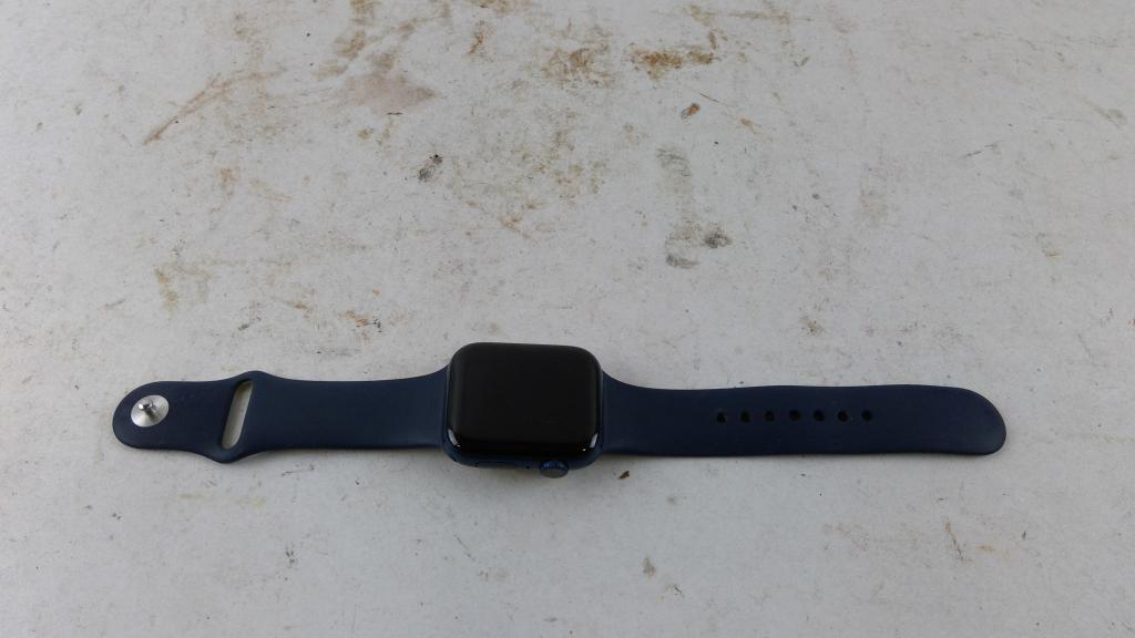 Apple Watch Series 6 Sold For Parts