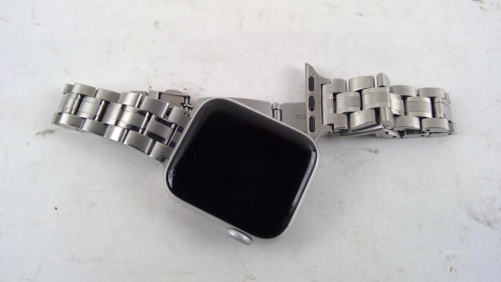 Apple Watch Series 6 Sold For Parts